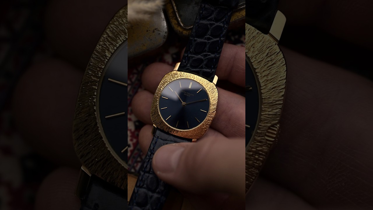 1980s bark finished Patek Philippe in 18k yellow gold. Have you ever seen this piece? #watches