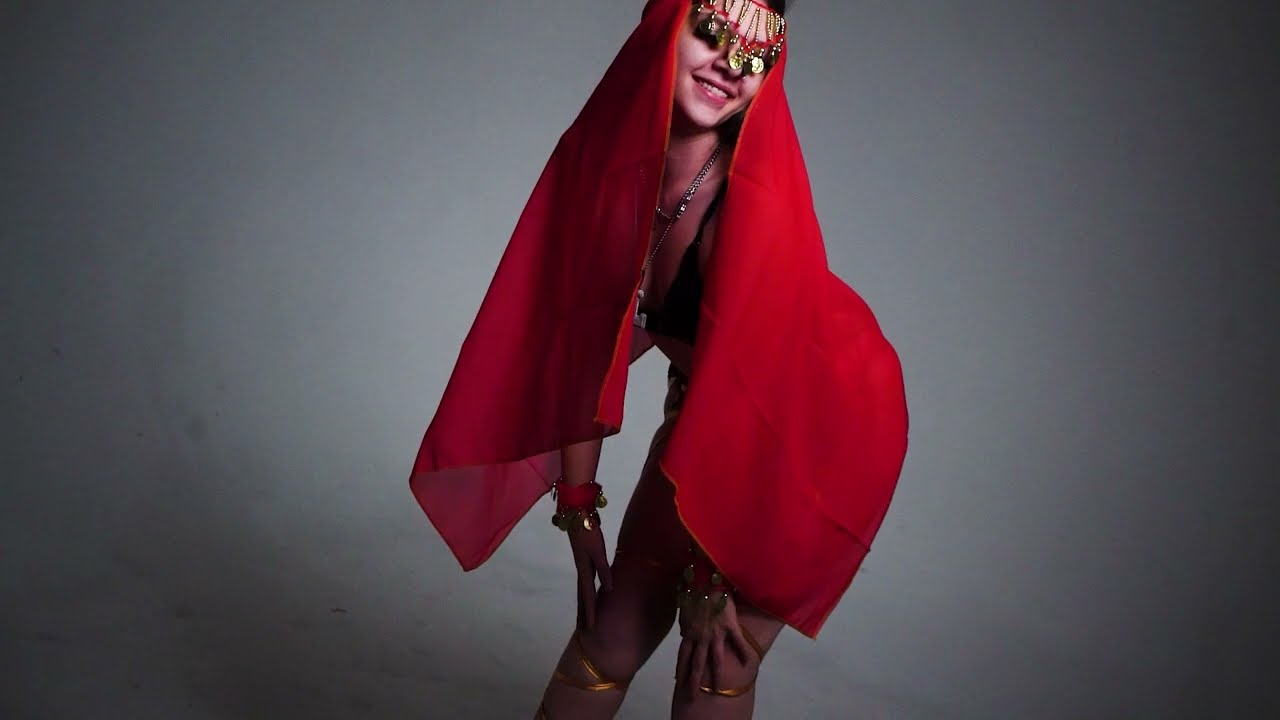 Young Leek - Dance Queen Official Video