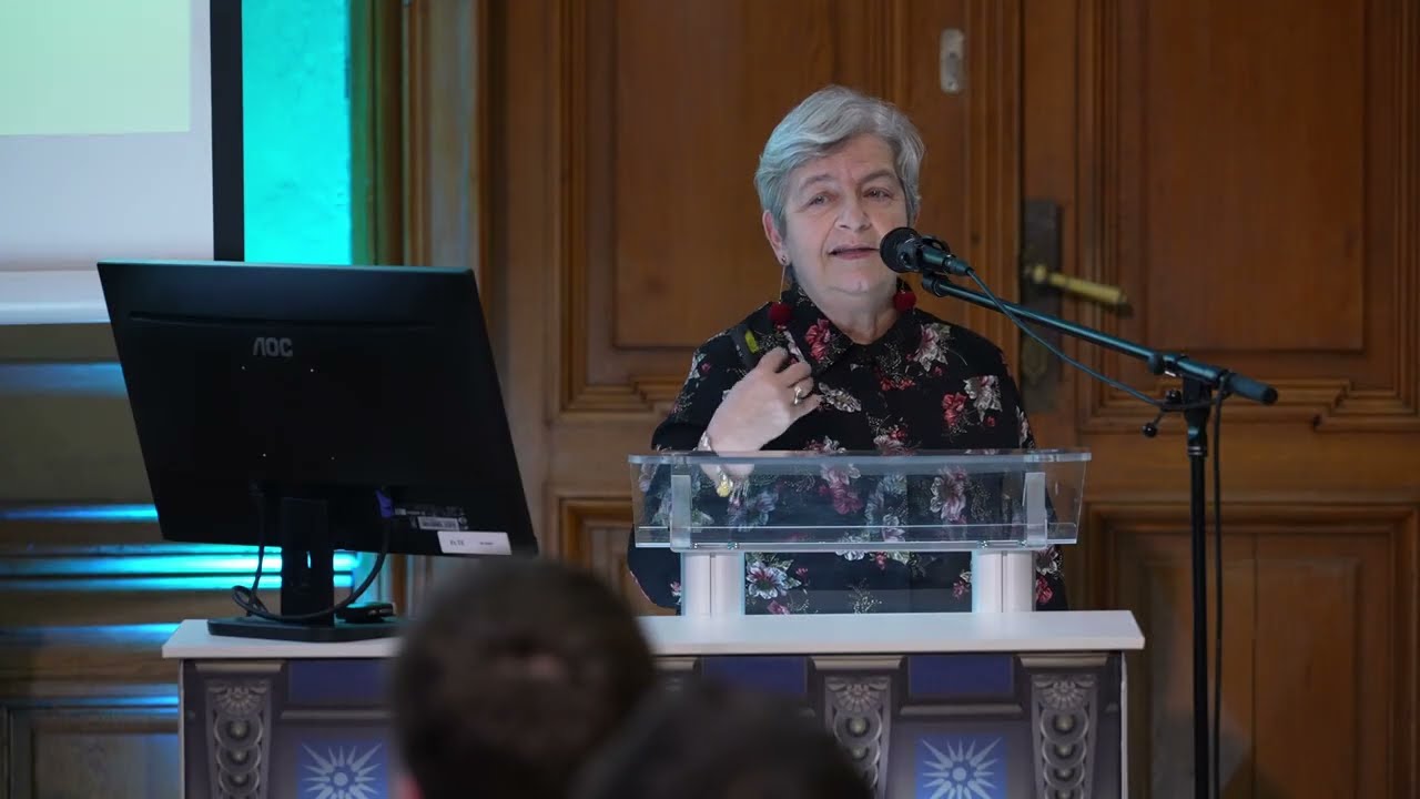 Dúll Andrea: A fenntarthatóság a jelen tereiben épül