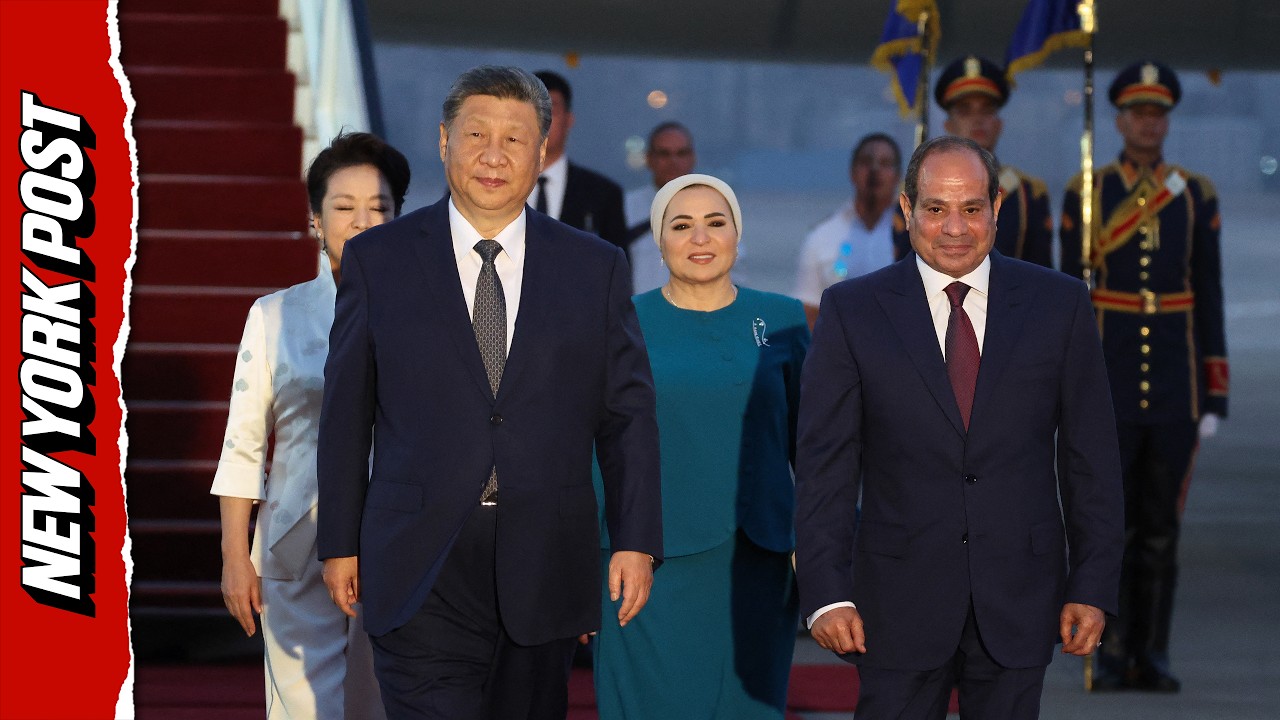 Xi Jinping's Grand Entrance Ruined by Seemingly Out of Tune Trumpets