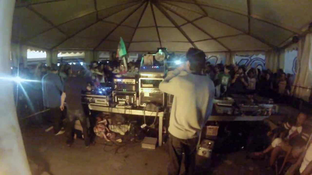 Organic roots festival madrid 2013 Stand high patrol & Pupajim big tree