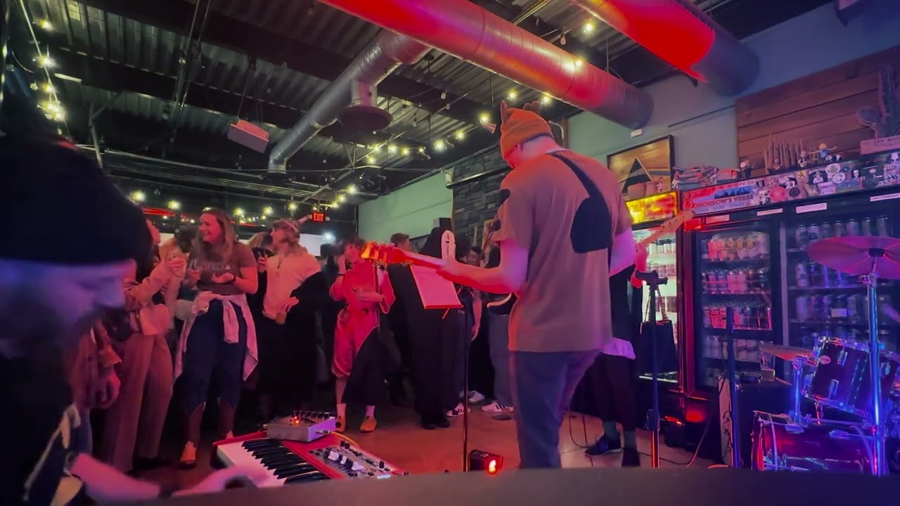 The Malitones - The Keys (Matt Duncan Cover) - Live