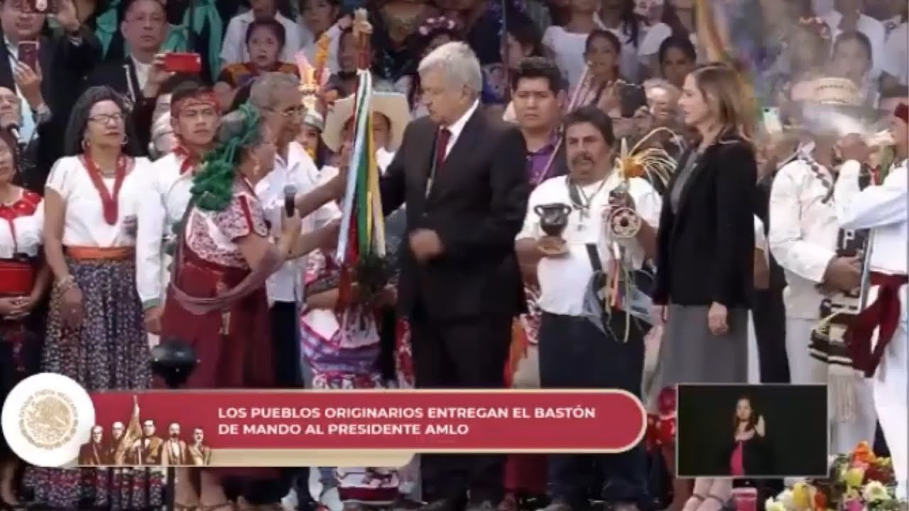 Recibe AMLO Bast&oacute;n de Mando de pueblos ind&iacute;genas