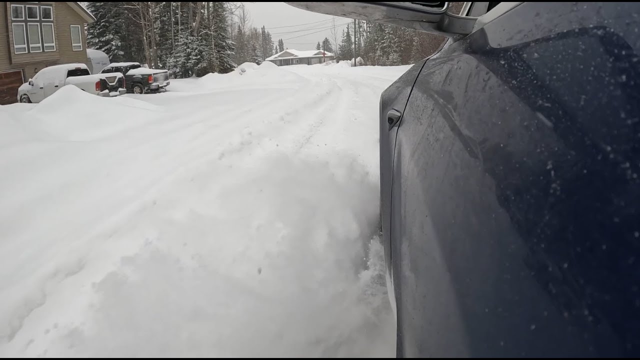 Tesla Model 3 AWD | Справится ли она с глубоким снегом? | Север Британской Колумбии, Канада