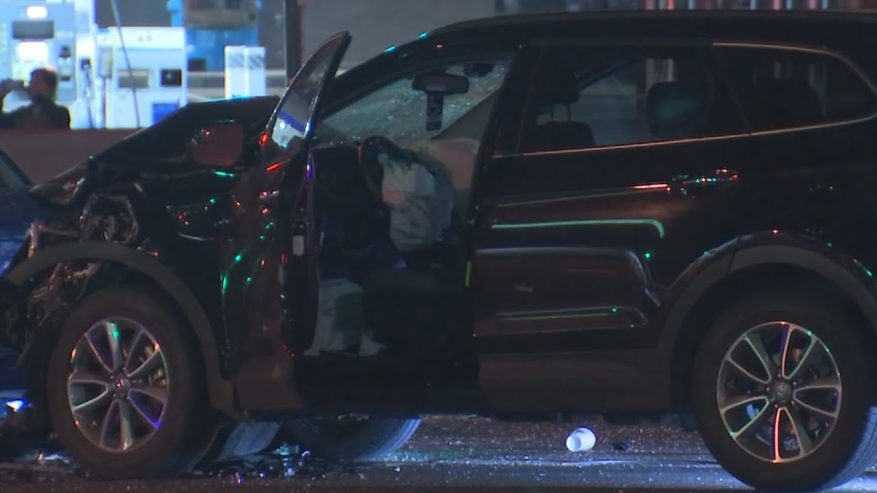 VIDEO: 1 dead, others injured in west Phoenix crash