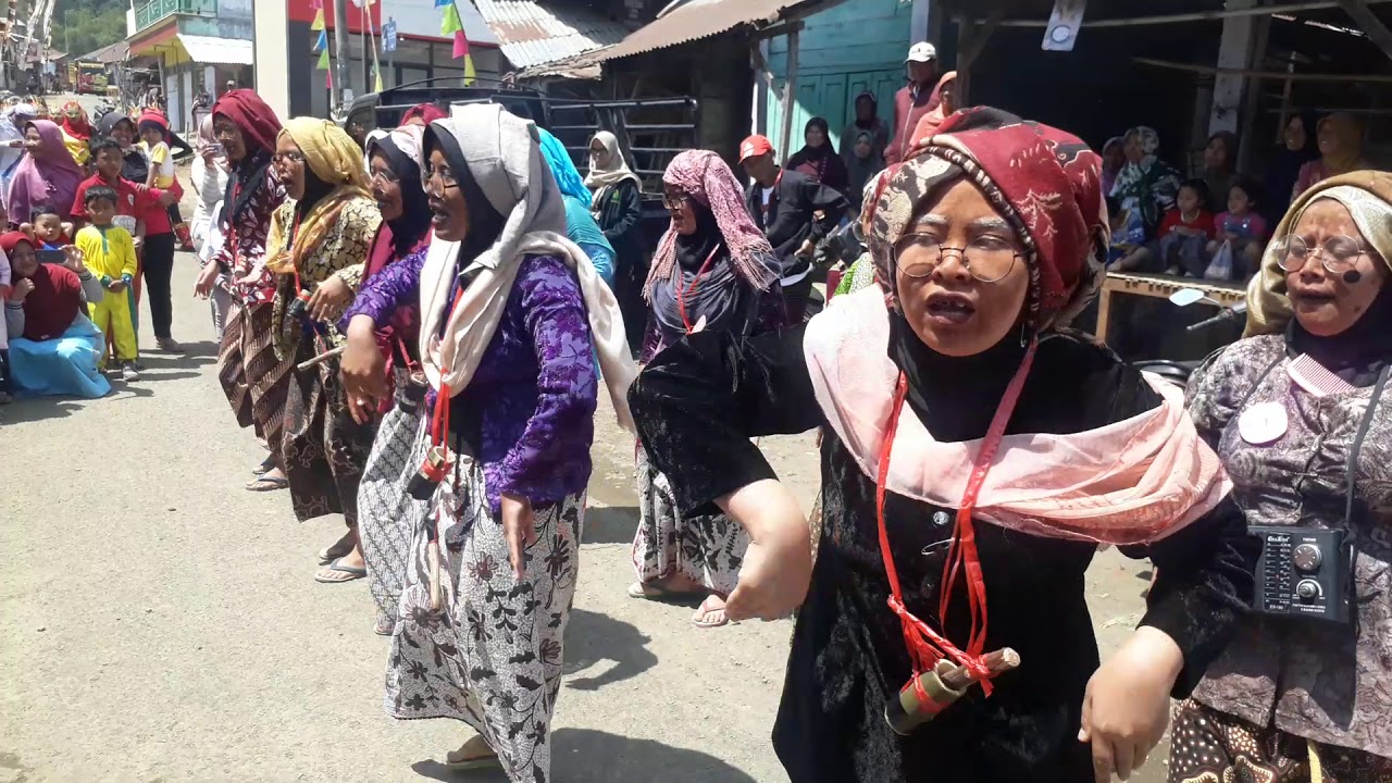 Lomba grak jalan lucu bersama sbck desa dawuhan