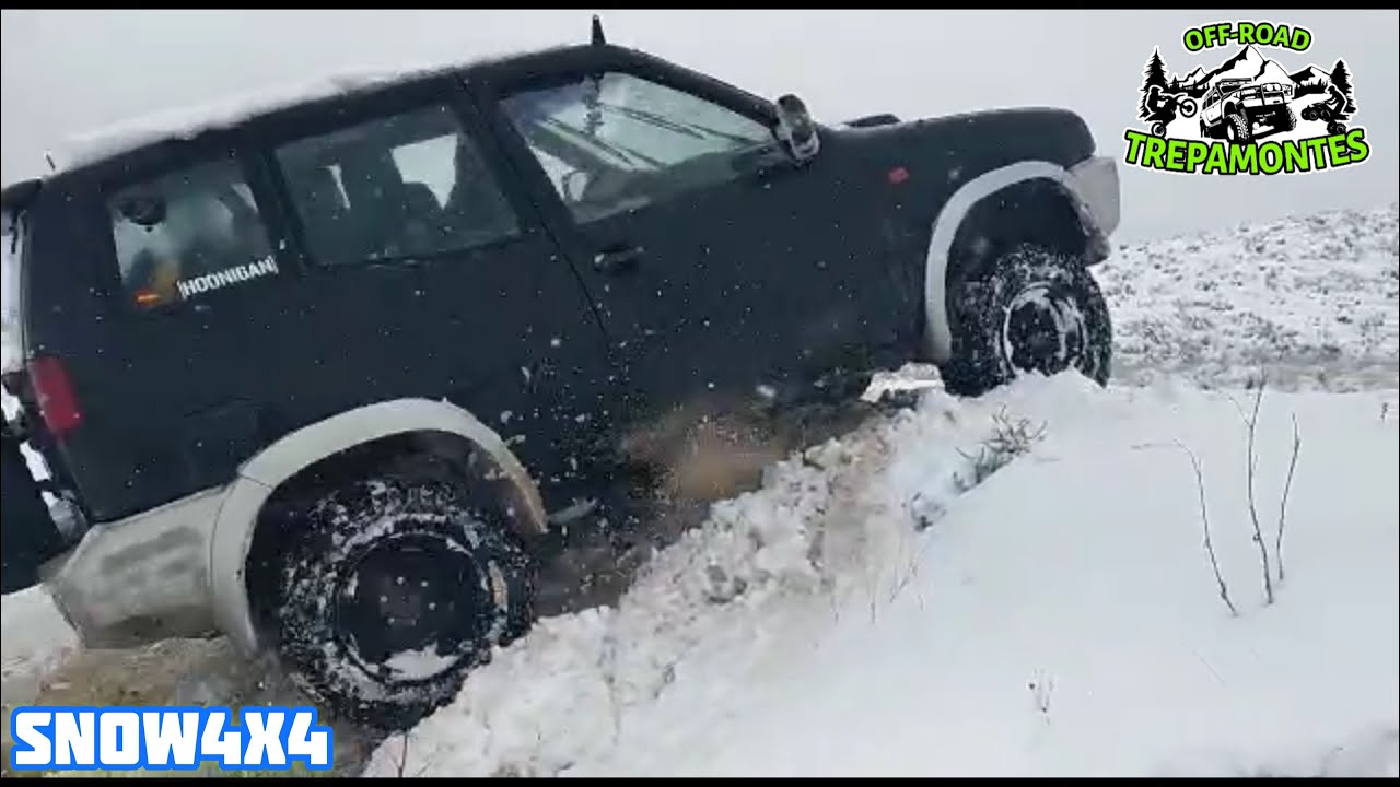 Nissan Terrano 2 in the SNOW - TD27 power - Extreme 4x4 OFFROAD, nieve❄️❄️❄️