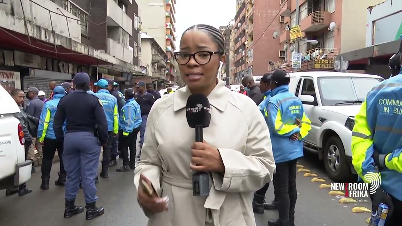 Police arrest illegal immigrants in Joburg CBD