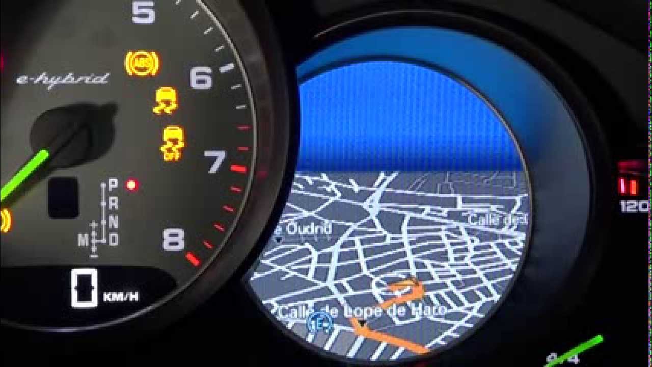 Porsche Panamera S E-Hybrid. Modelo 2013. Cuadro de instrumentos
