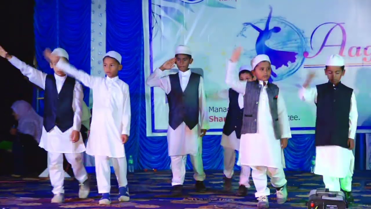 Chinnu Lps - Annual day performance by grade 2 Students - Ustad e mohtarm.