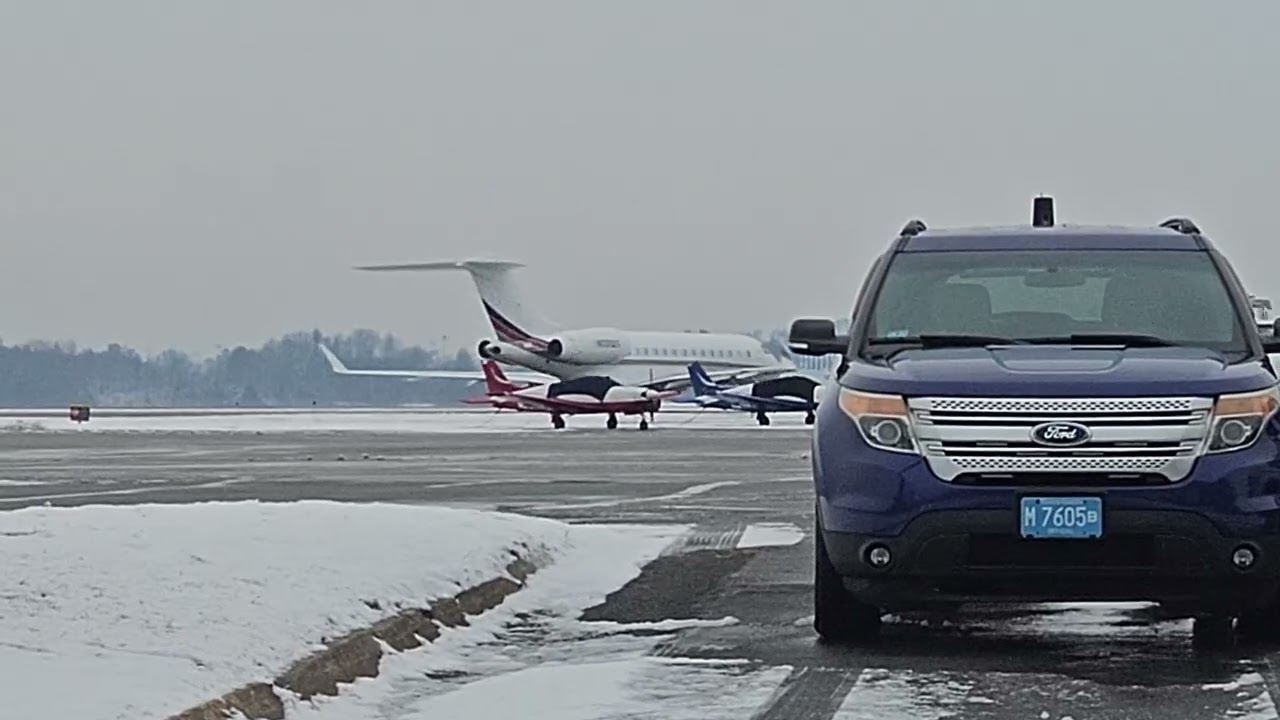 Netjet take off 