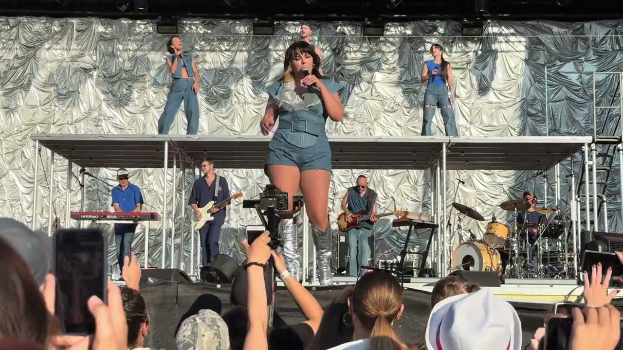 Ewa Farna - Tělo (Frýdek-Místek, FM CITY FEST 2025, 28.06.2025)