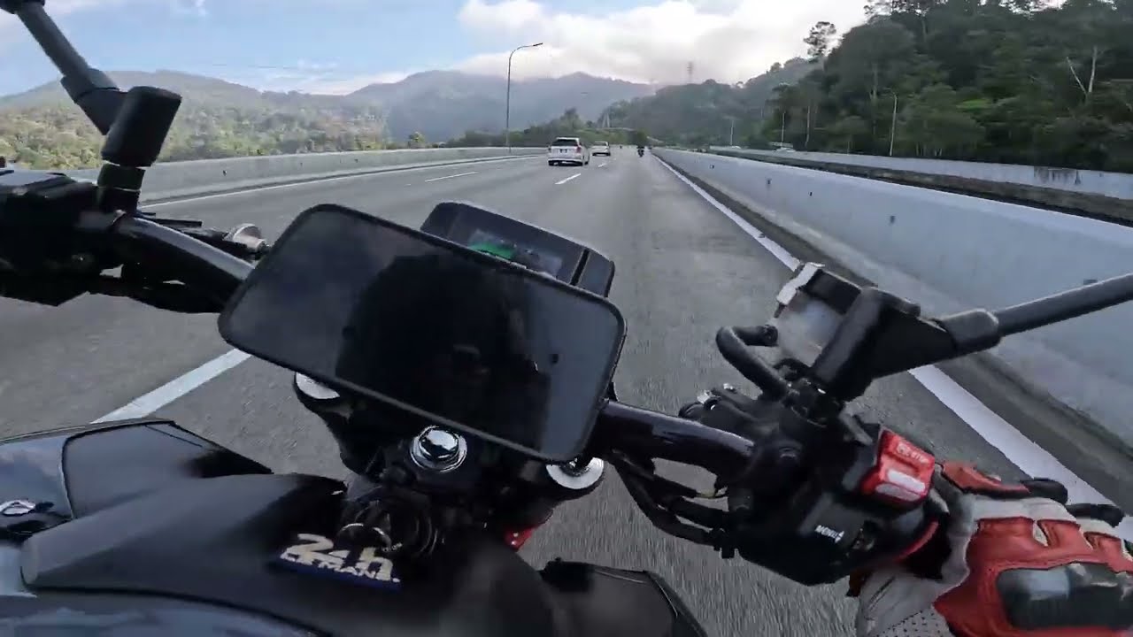 KAWASAKI Z900 vs YAMAHA MT09 vs DUKE 790