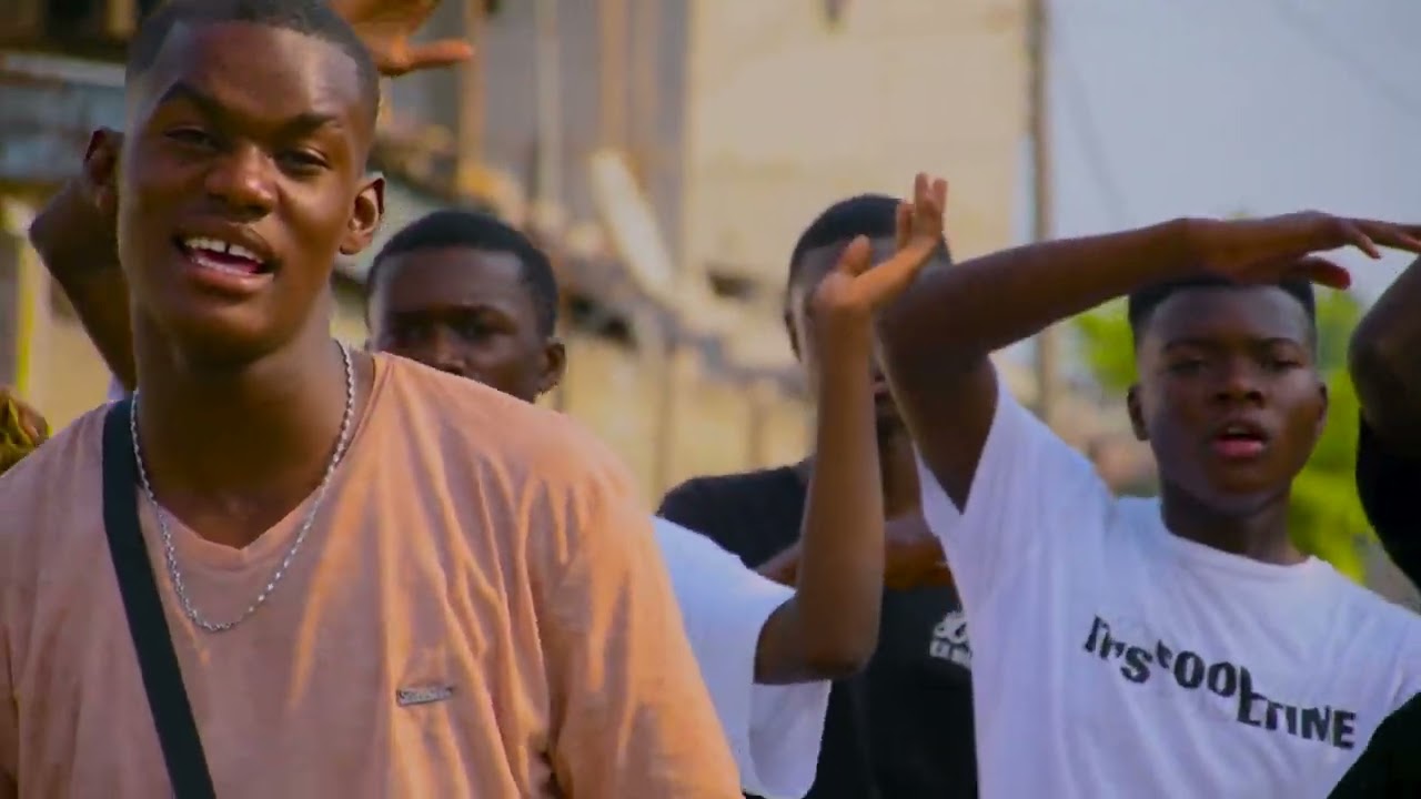 Lad King. Ft (John boy)_ BO YAKA [clip officiel ]