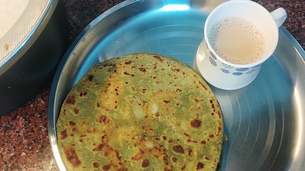 देसी स्वाद वाला आलू पालक परांठा | चाय के साथ मज़ादोगुना,☺️☺️