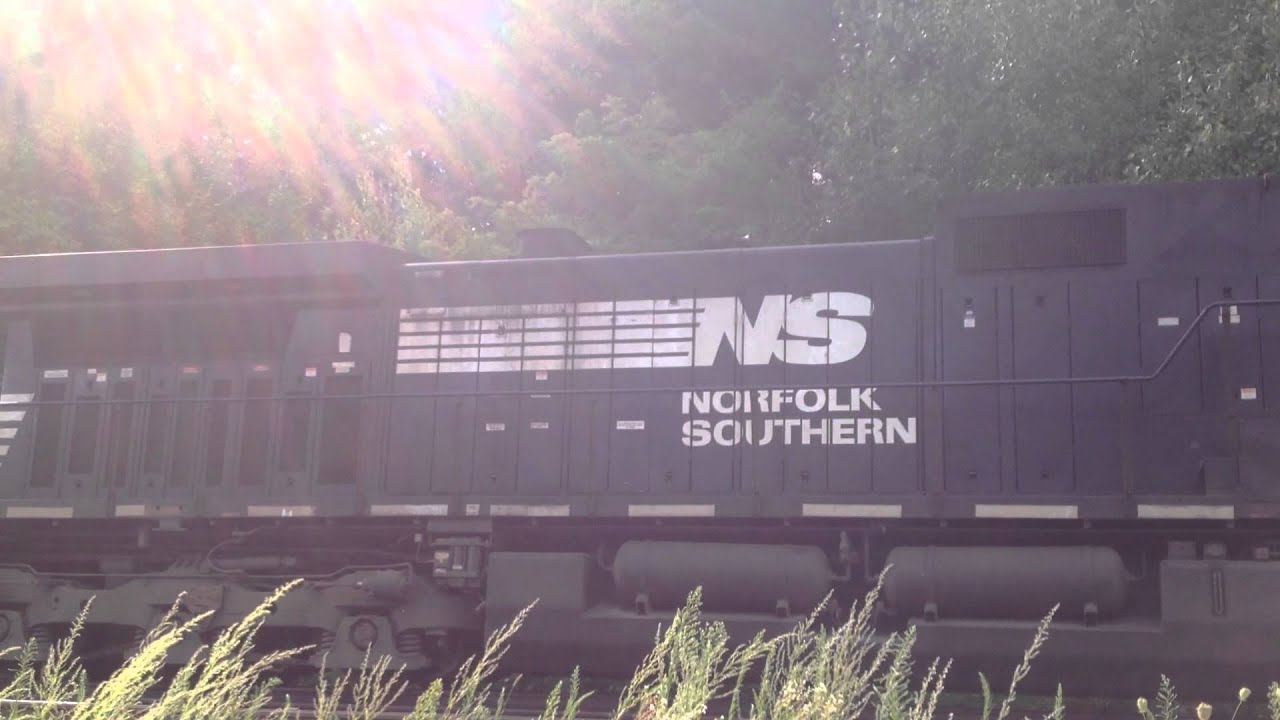 NS GE Dash 9 40CW starts up at Wachusett 8 30 14