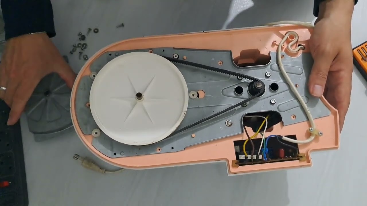 Arçelik Robomaster Mutfak Robotu Sökmek