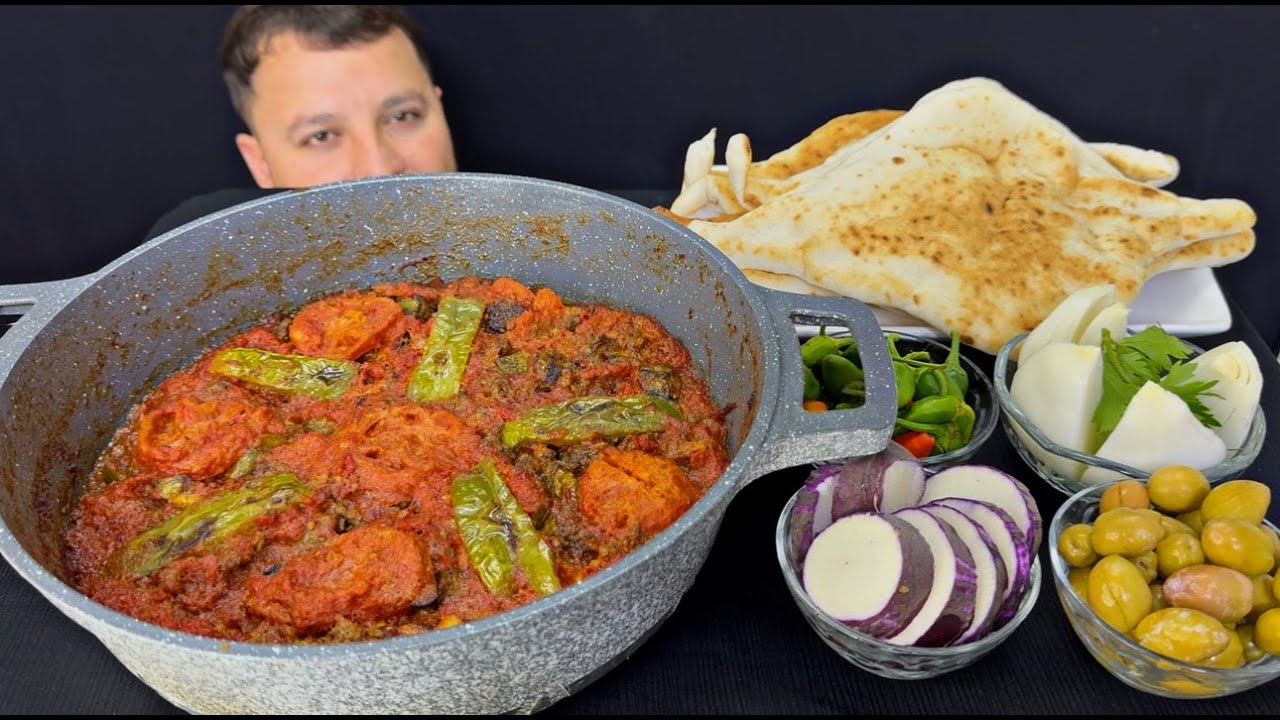 اكلت العزابي المسقعه السوريا من اطيب وابسط الأكلات السوريا