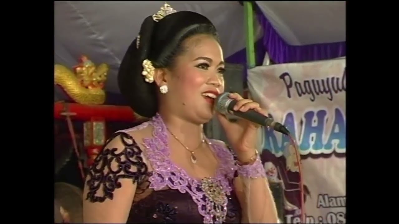 Tumini - Rujak Uni  (Official Music Video)