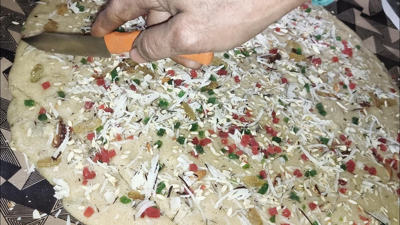 शब ऐ बारात स्पेशल न्यू सूजी की टुकड़ी वाला हलवा | Suji Ka Tukri Wala Halwa Recipe | Suji Ki Barfi