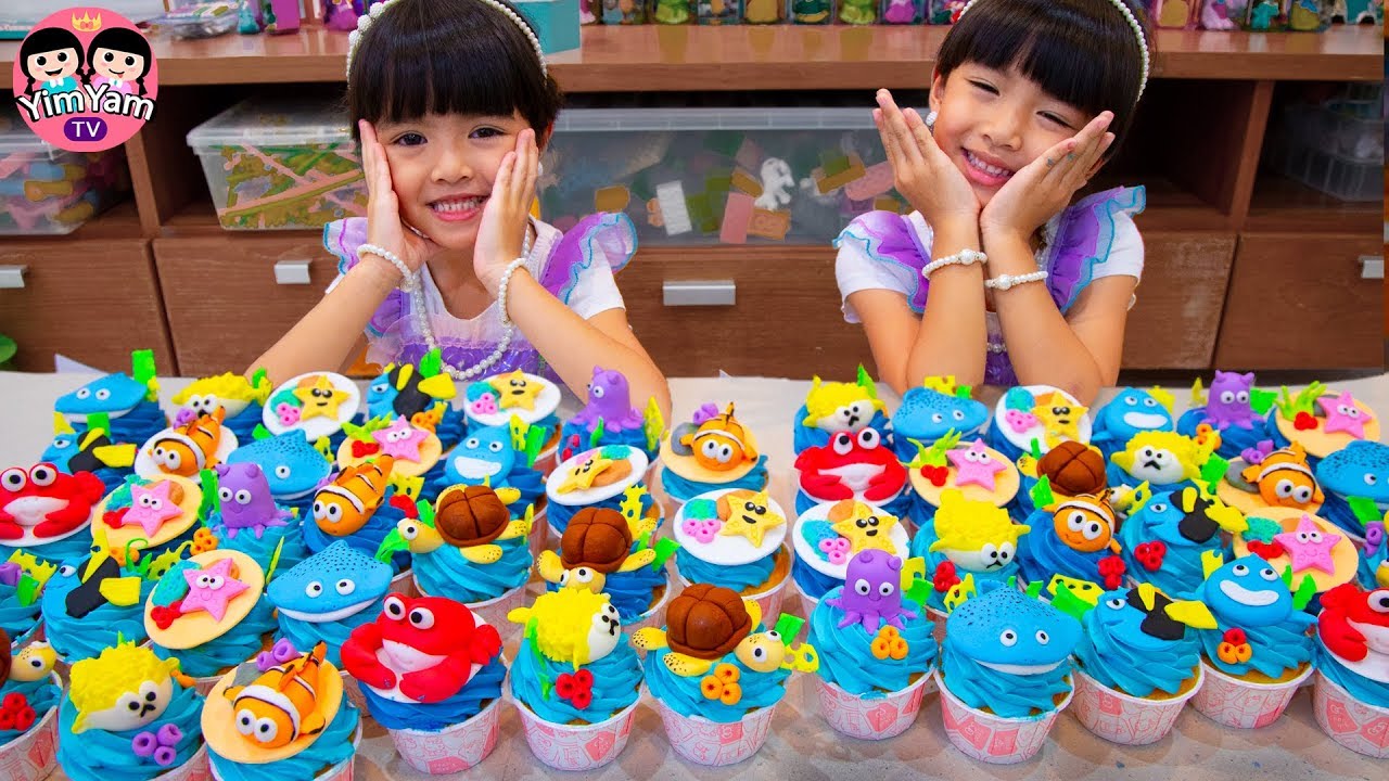 หนูยิ้มหนูแย้ม | เป่าคัพเค้กวันเกิดที่โรงเรียน