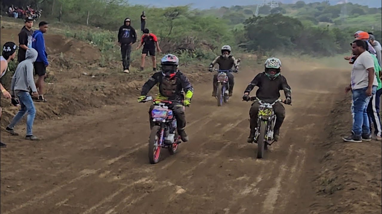 Suzuki racing  / yoryi vs shaquil 