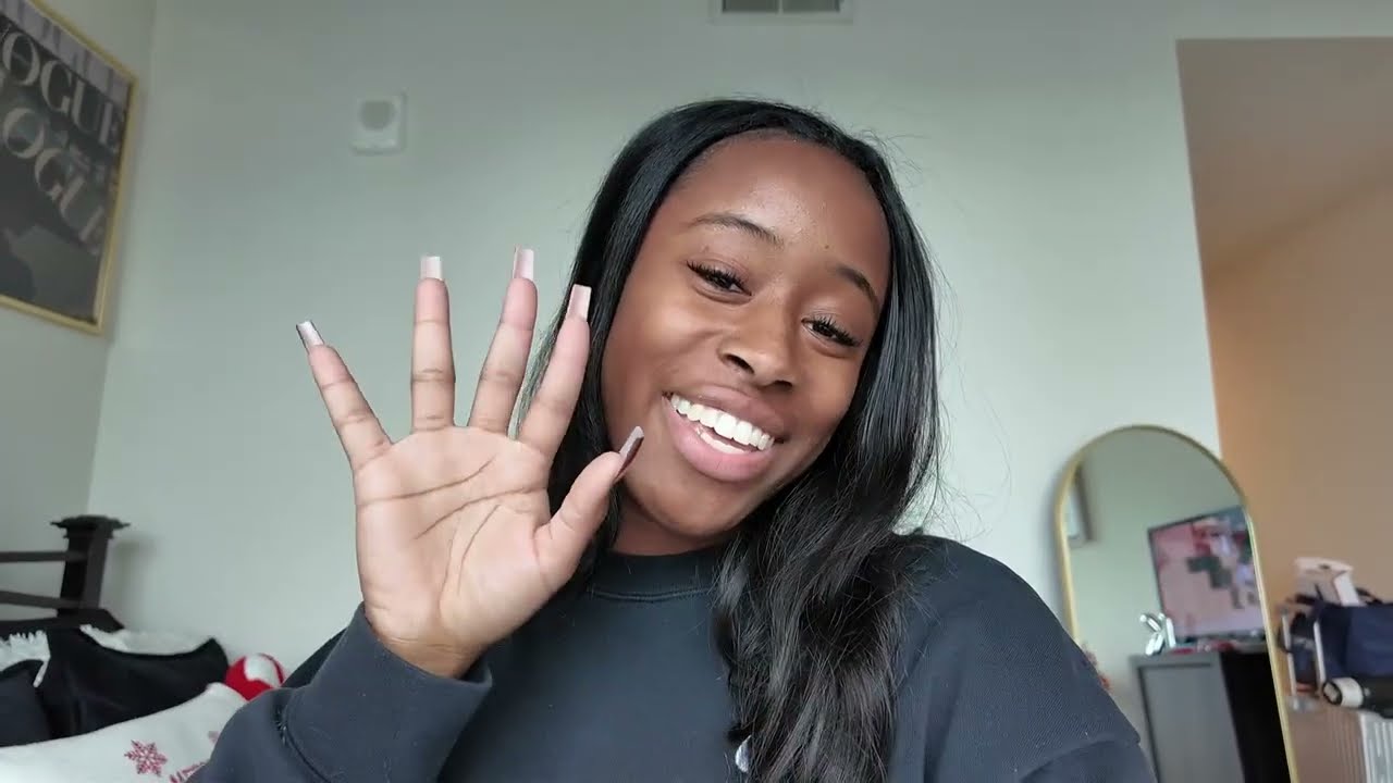 vlogmas day 1: reset and decorate for Christmas with me!