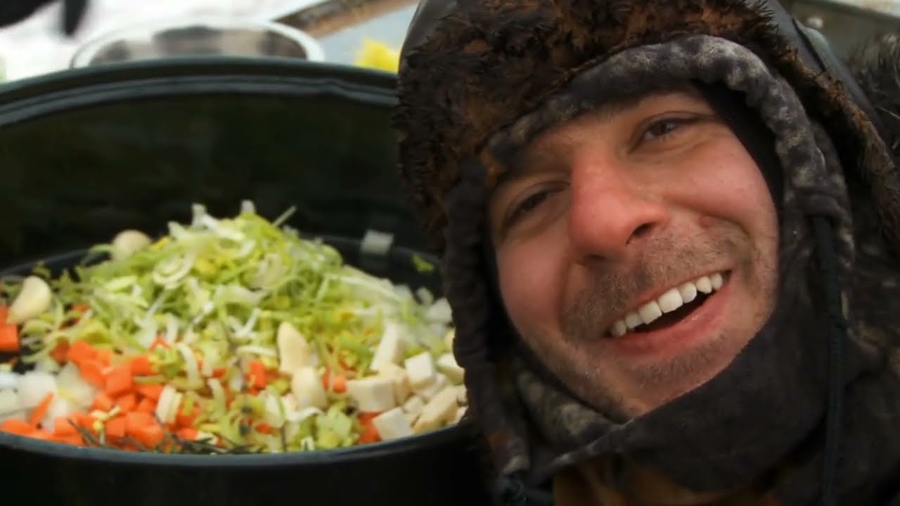 The Wild Chef - Season 2, Episode 3 - Far North (Martin Picard, 2010)