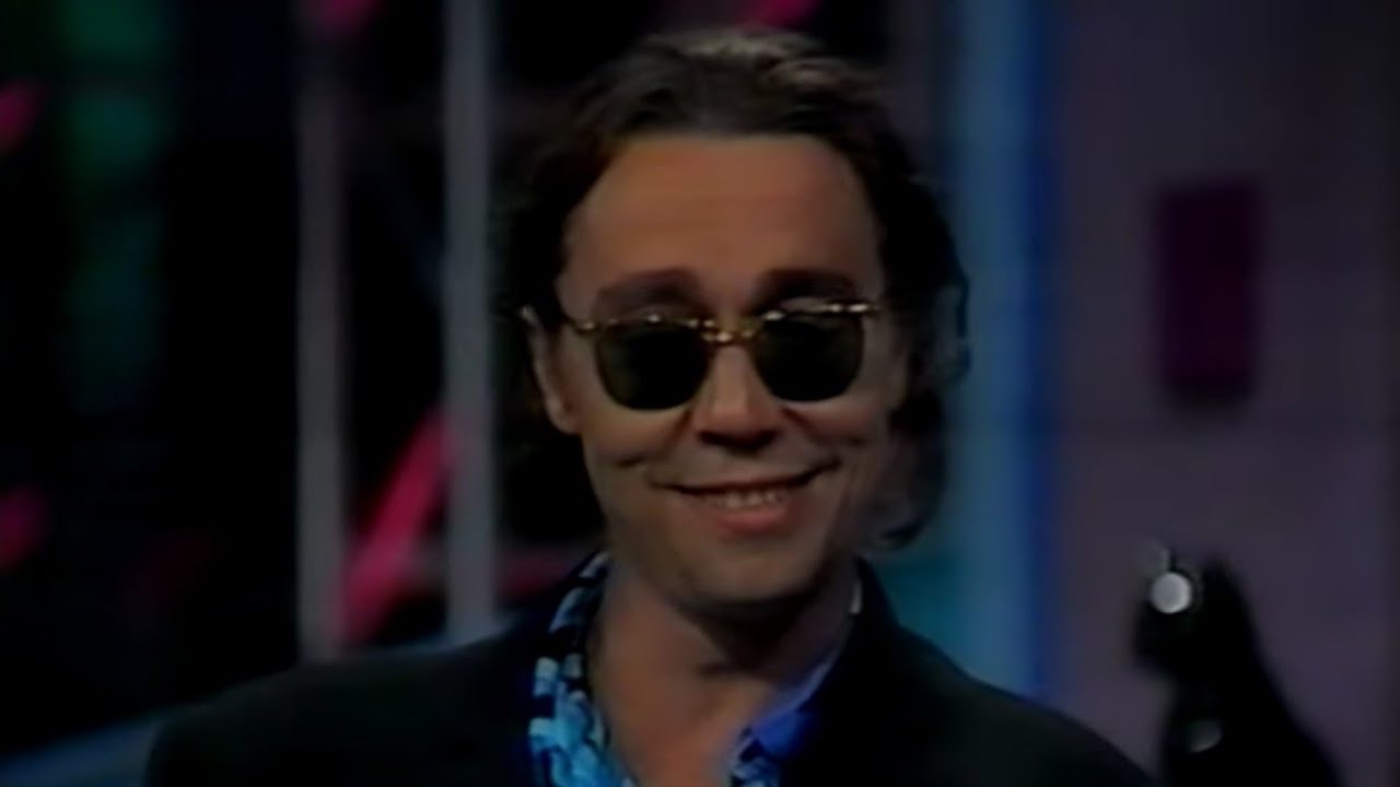 Karl Wallinger/World Party Interview and Performance on 