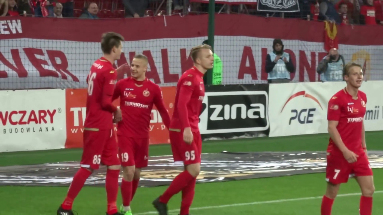 Widzew Ł&oacute;dź - Huragan Wołomin Bramka! Marcin Krzywicki strzela na 2:1