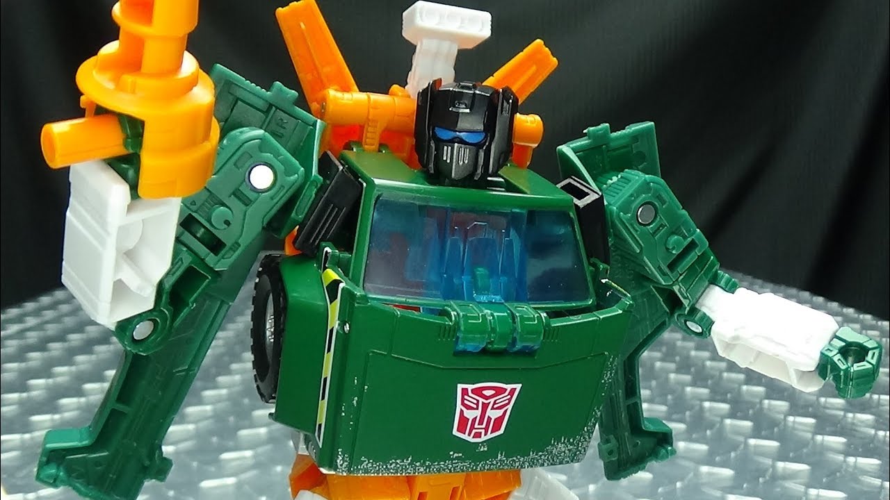 Earthrise Deluxe HOIST: EmGo's Transformers Reviews N' Stuff