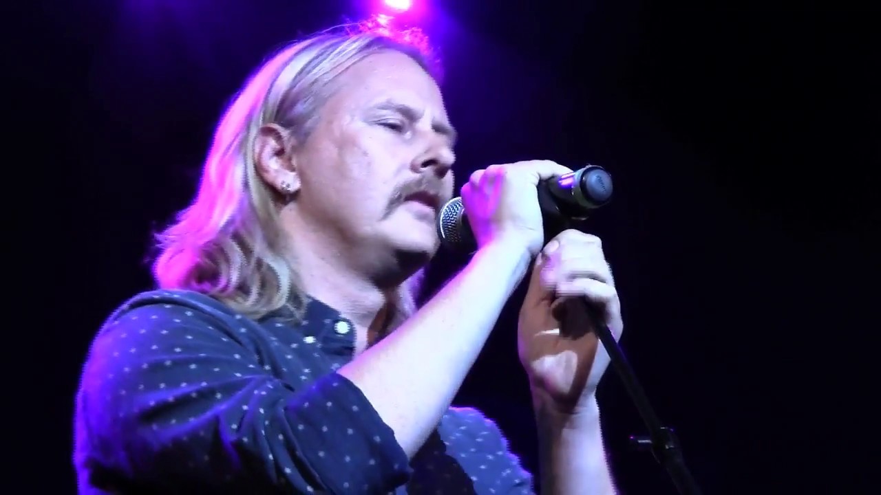 Jerry Cantrell & Somar Macek singing 