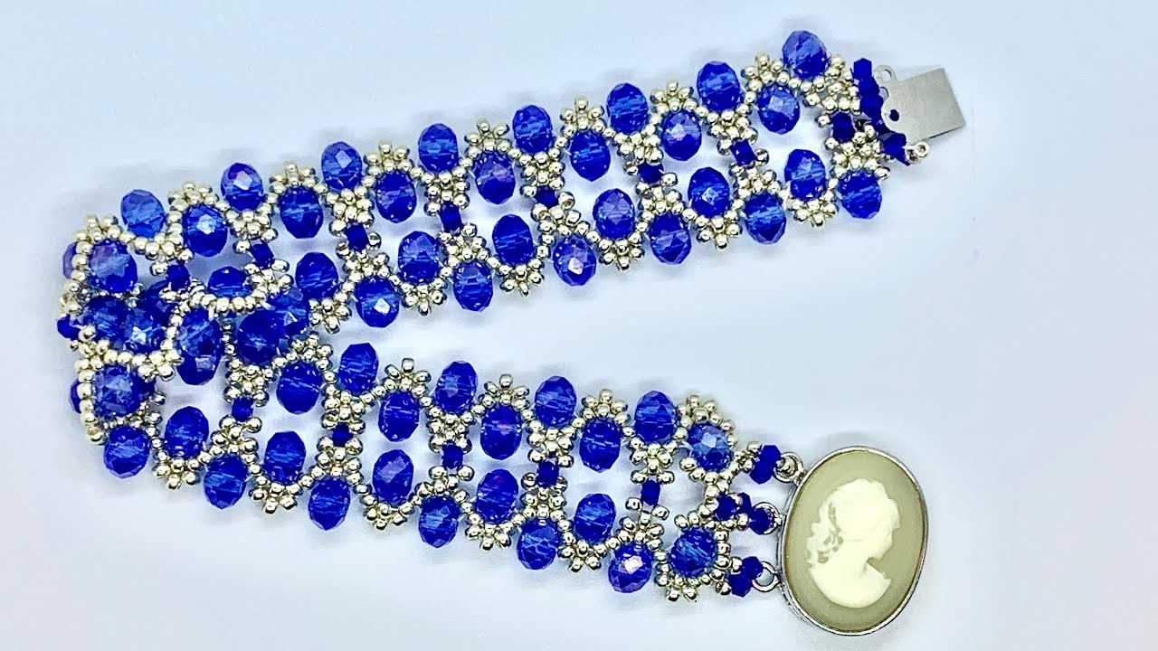 Azure Bracelet 💎 #beadedbracelet #beadingtutorial