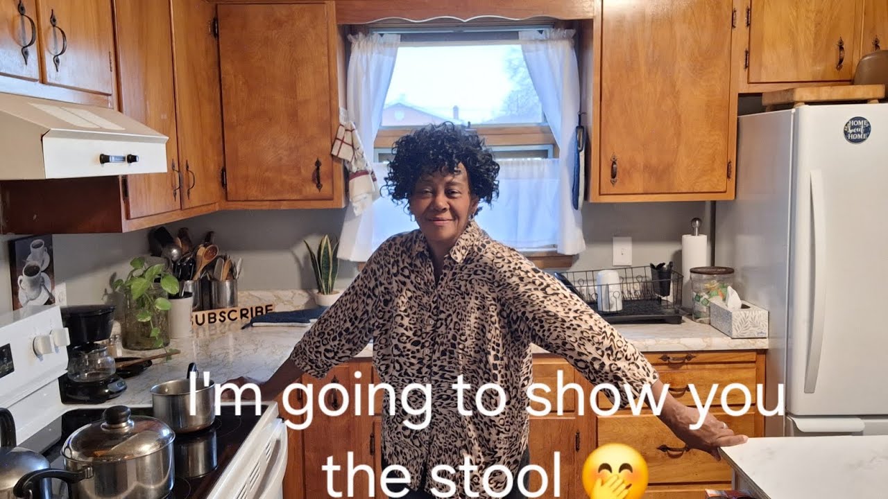 I had to come back to show you the stool 