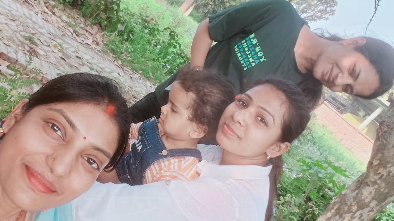 Ham log Aaj Kalpna ke gaon ghumne gaye 🚗| @mylifemyrule-s9r #gaon #dailyvlog #video 