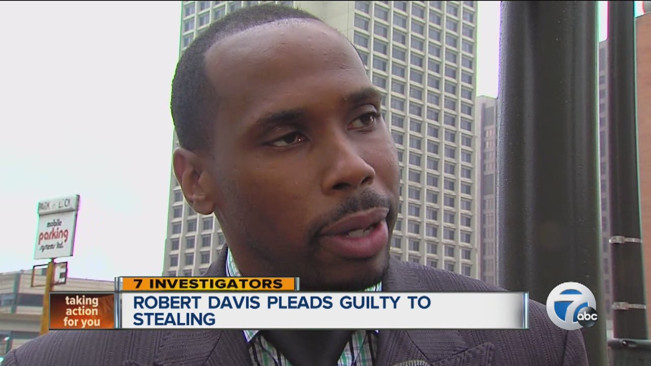 Robert Davis pleads guilty to stealing