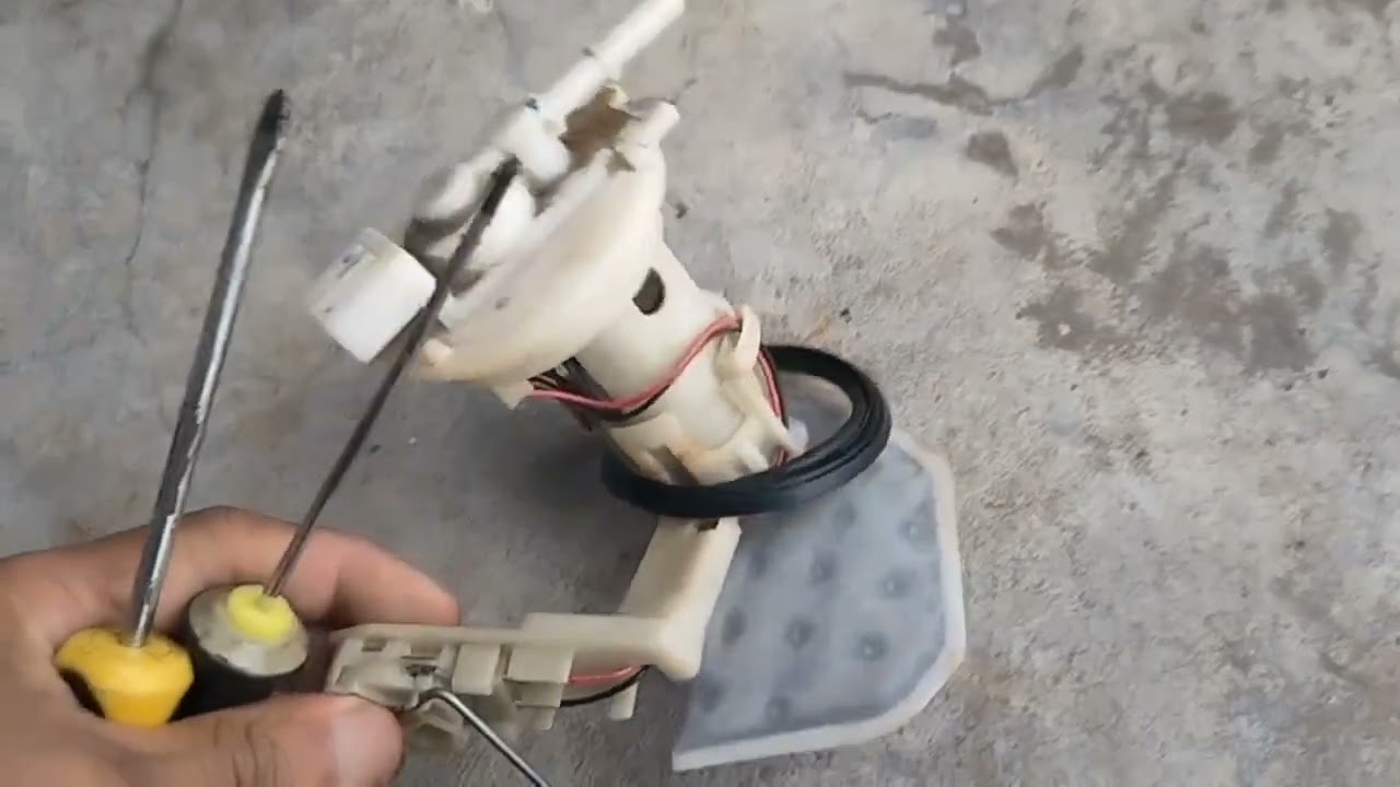 Tutorial cara tukar fuel pump dan fuel filter Honda Dash 110/125 Fuel Injection