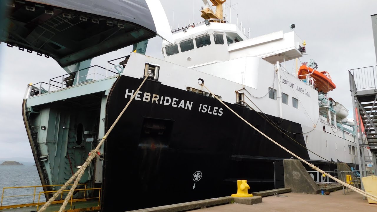 MV Hebridean Isles Departing Oban | Oban Ferries 2021
