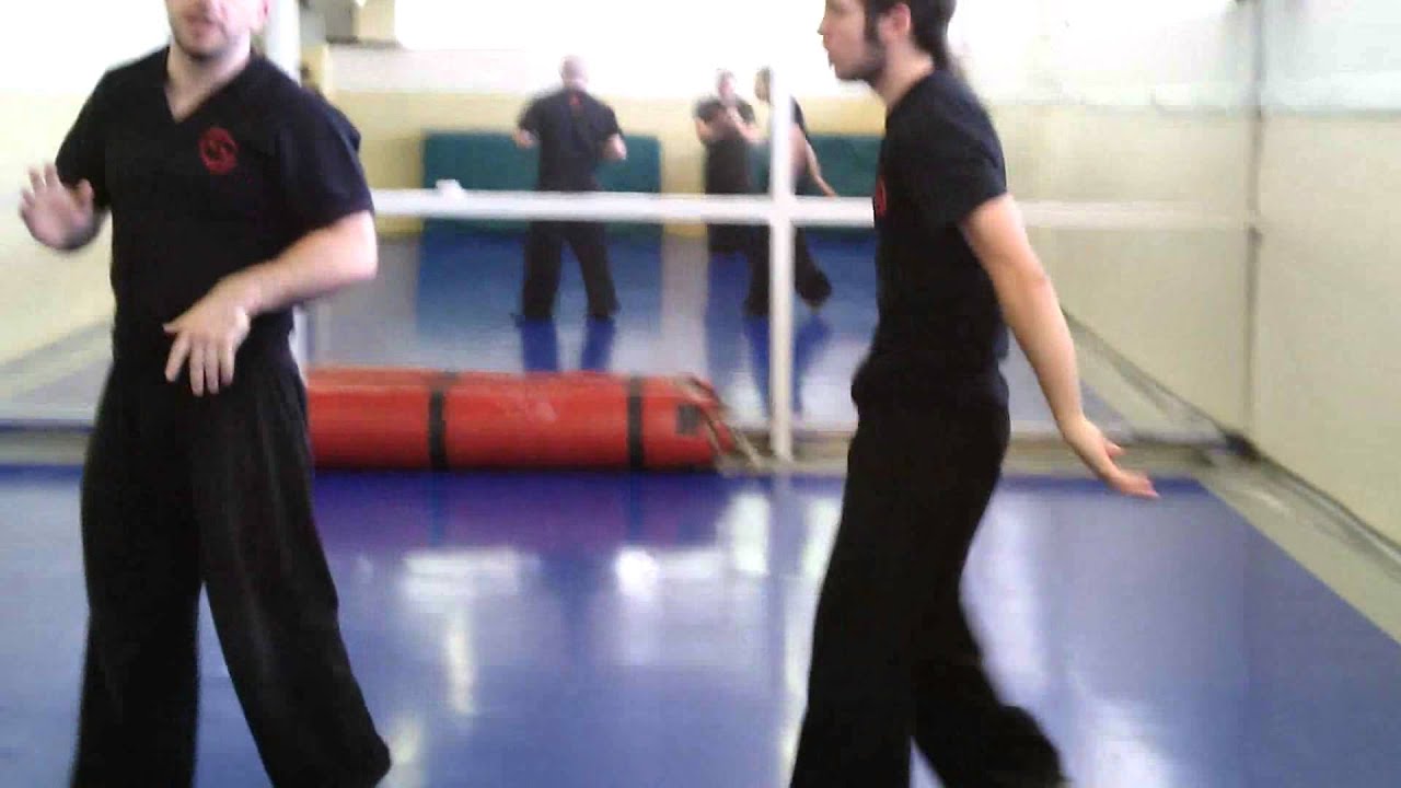 Wing Tsun: Sparring de primer grado de alumno
