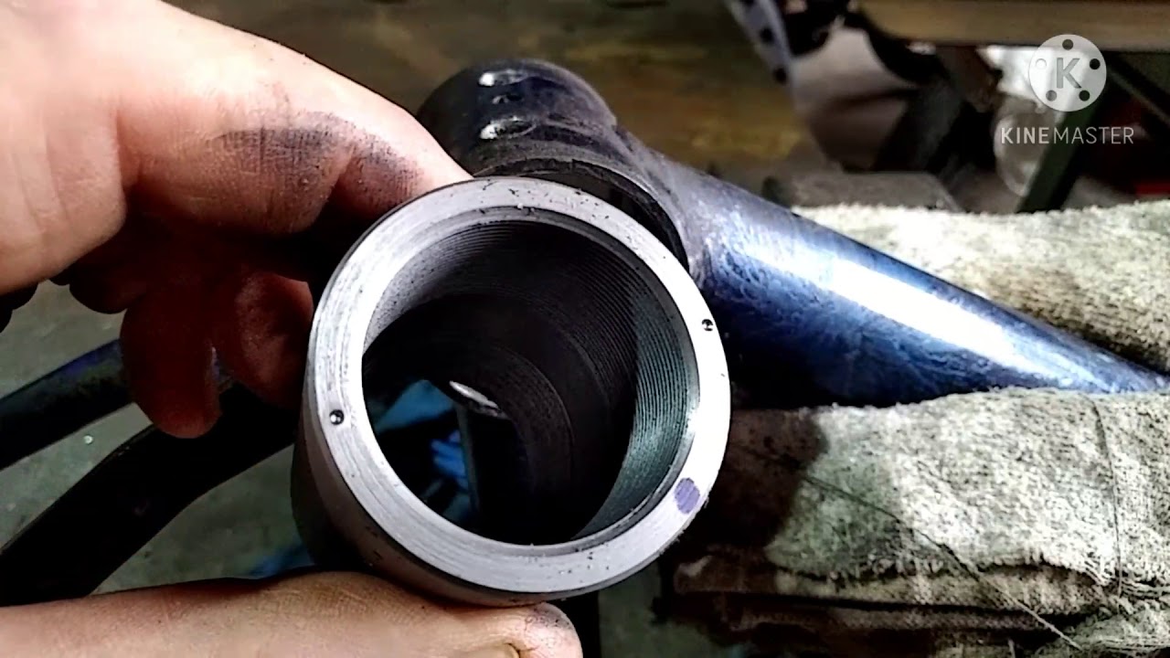 Instalando o adaptador de 45mm para 1,37 polegadas x 24 fios de rosca.