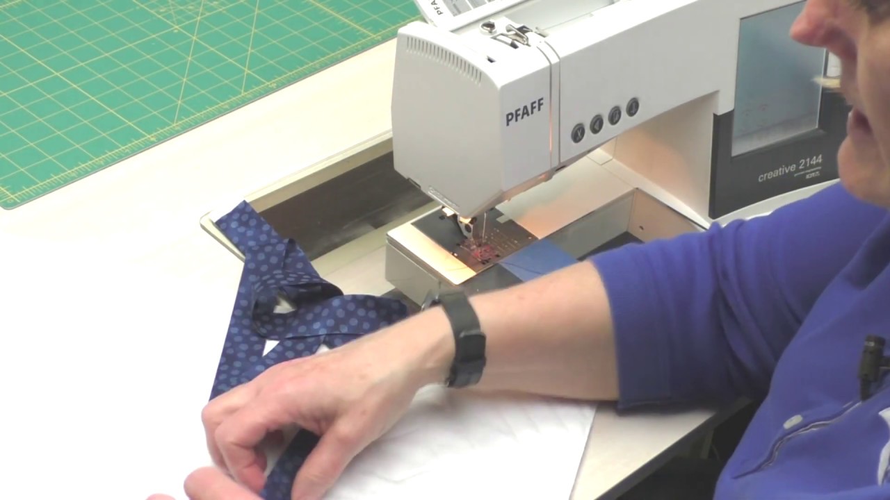 APQS Video Tutorial: How to completely bind your quilt by machine