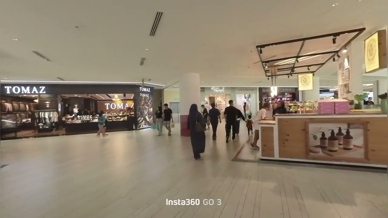 1 Utama shopping mall 2025