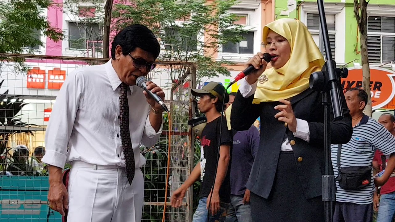 PASANGAN 60 AN SUARA MEMANG PADU,RUGI TAK DENGAR,HANYA DI SENTUHAN BUSKERS-ITULAH SAYANG