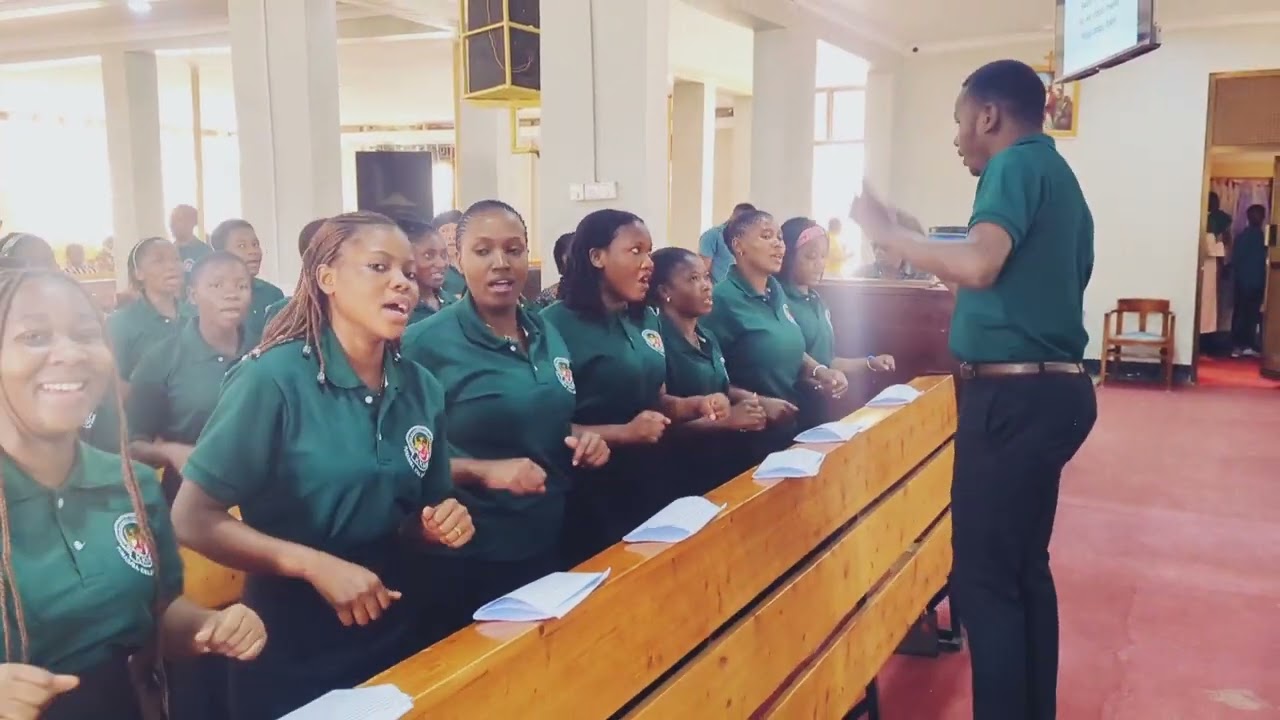 Ee Bwana unifadhili kwa maana; Bernard Mukasa. Kwaya ya Kristo Mfalme Kizota (KKMK live performance)