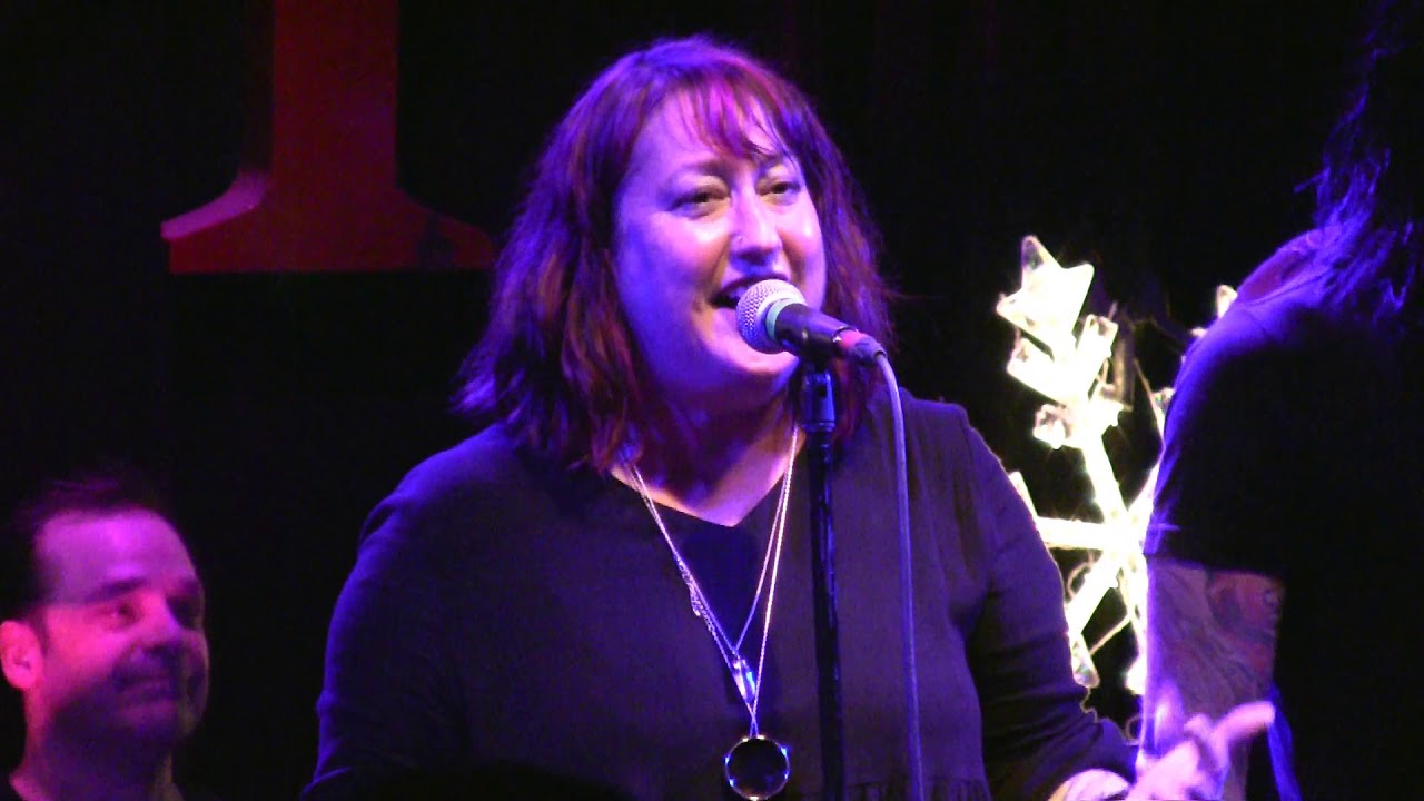 Carrie Akre and Friends 