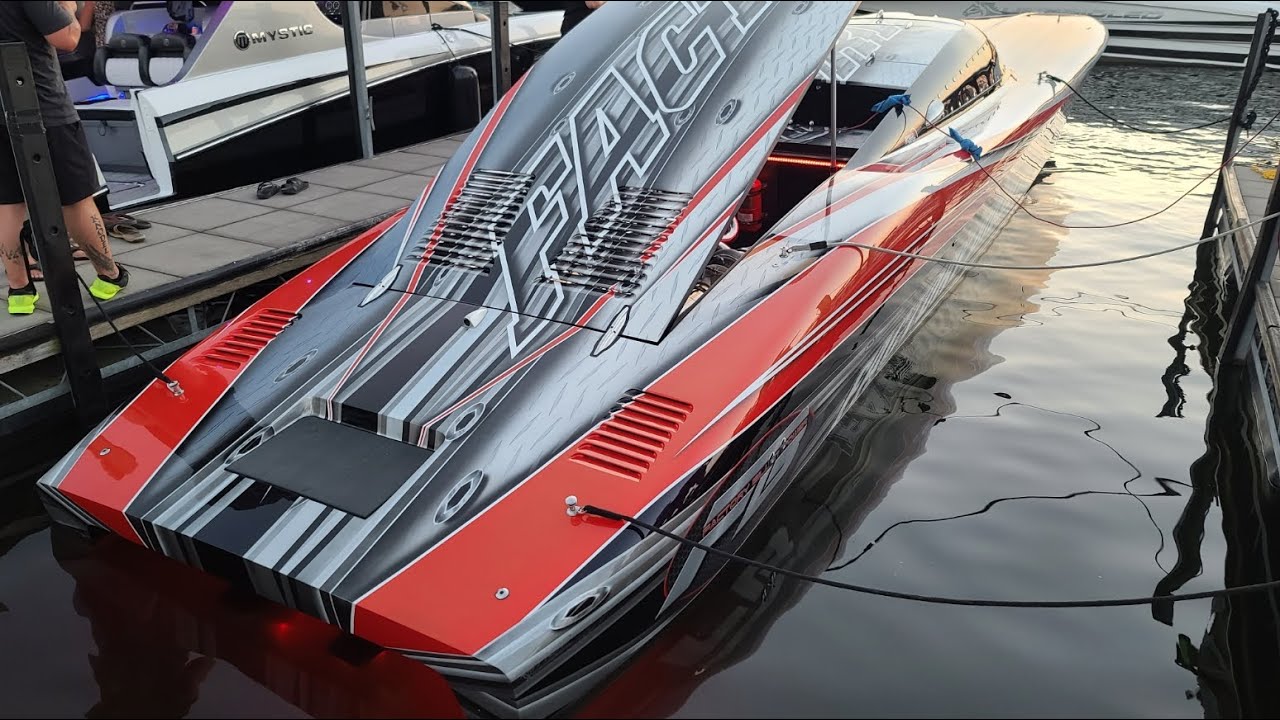 Poker Run Party /  Lake of the Ozarks