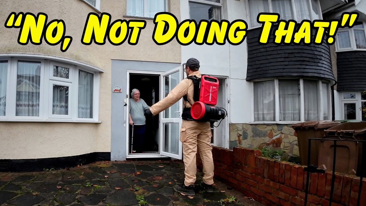 Customer Got A SHOCK When I Knocked At Her Door..