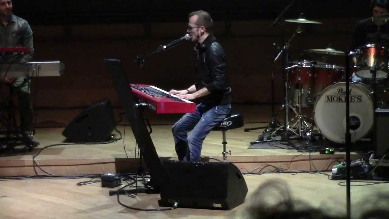 TAZENDA : Carrasecare (Teatro Dal Verme di Milano) 19/01/14