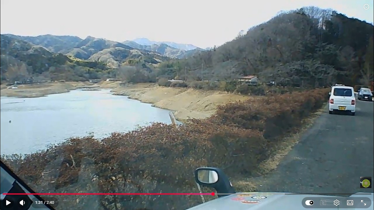 245.農道～堤防上～減水の湖を周回1～すれ違いの車や人にご挨拶～病院・薬局の帰り笑～。群馬帝国の日常劇場。中華激安ドラレコ。たまに米軍ラジオON。群馬の車窓から