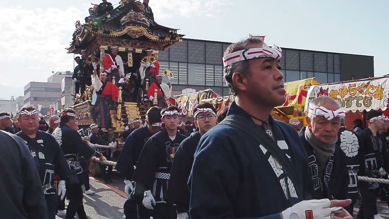 秩父夜祭　本祭　中近笠鉾　曳き廻し　2025/12/03 a25